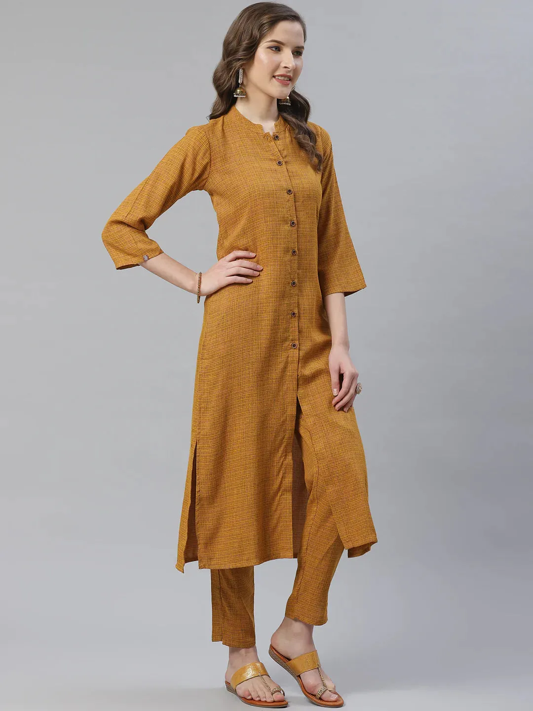 Women Mustard & Beige Self Checked Kurta With Trousers & Dupatta